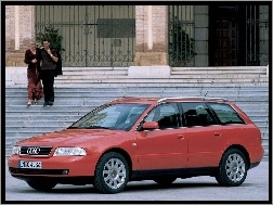 Czerwone, Audi A4